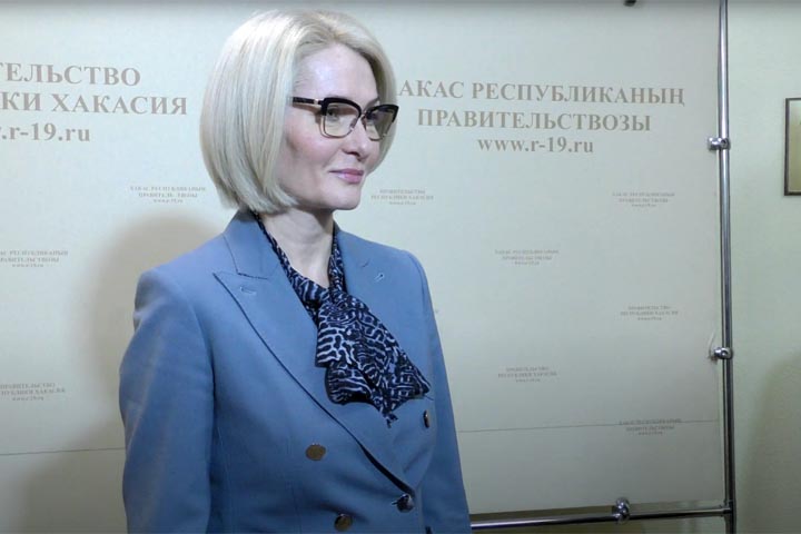 «Сегодня работаю в родной для меня Хакасии...» - подробности визита вице-премьера Виктории Абрамченко 